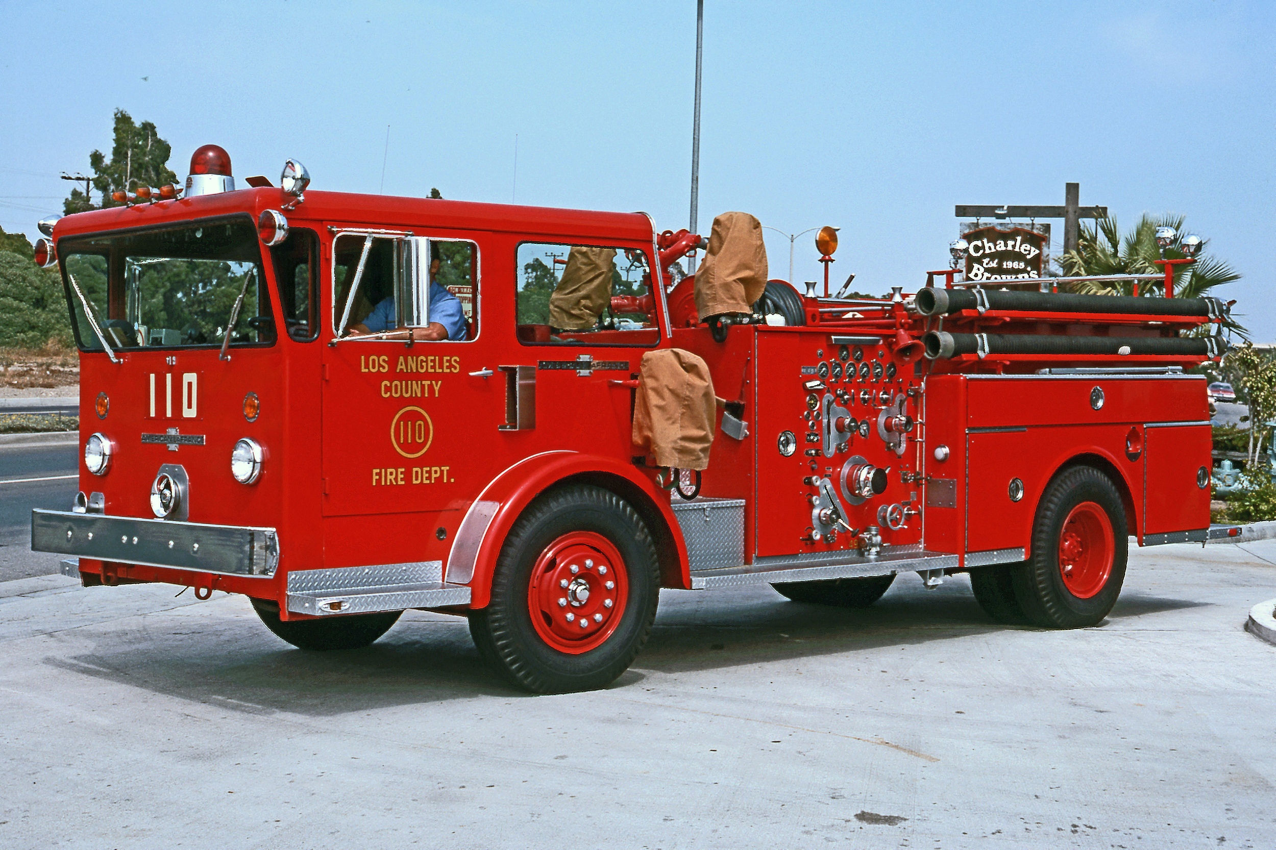 ca_lacofd_retired_engine_110-1.jpg
